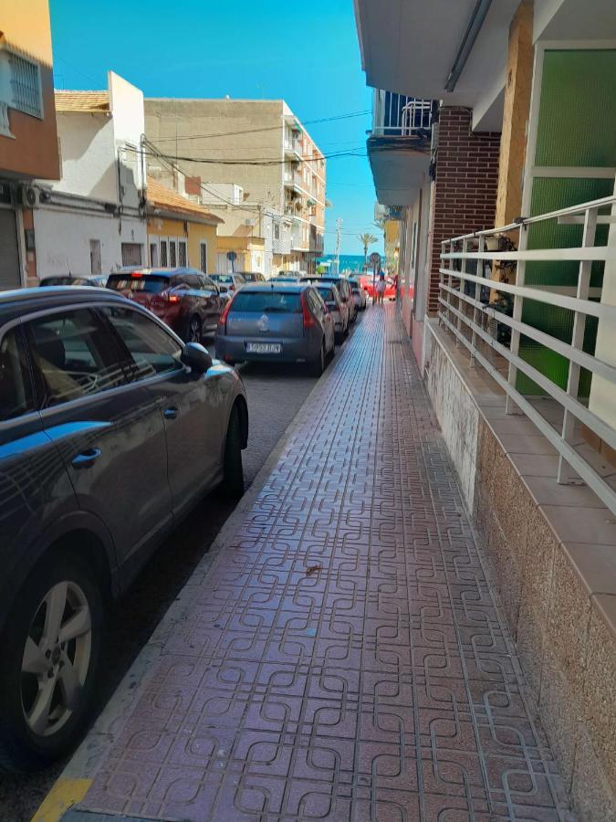 شقة Stylowy Apartament Harmonia Playa Del Cura, Hiszpania تورّيفيِخا المظهر الخارجي الصورة