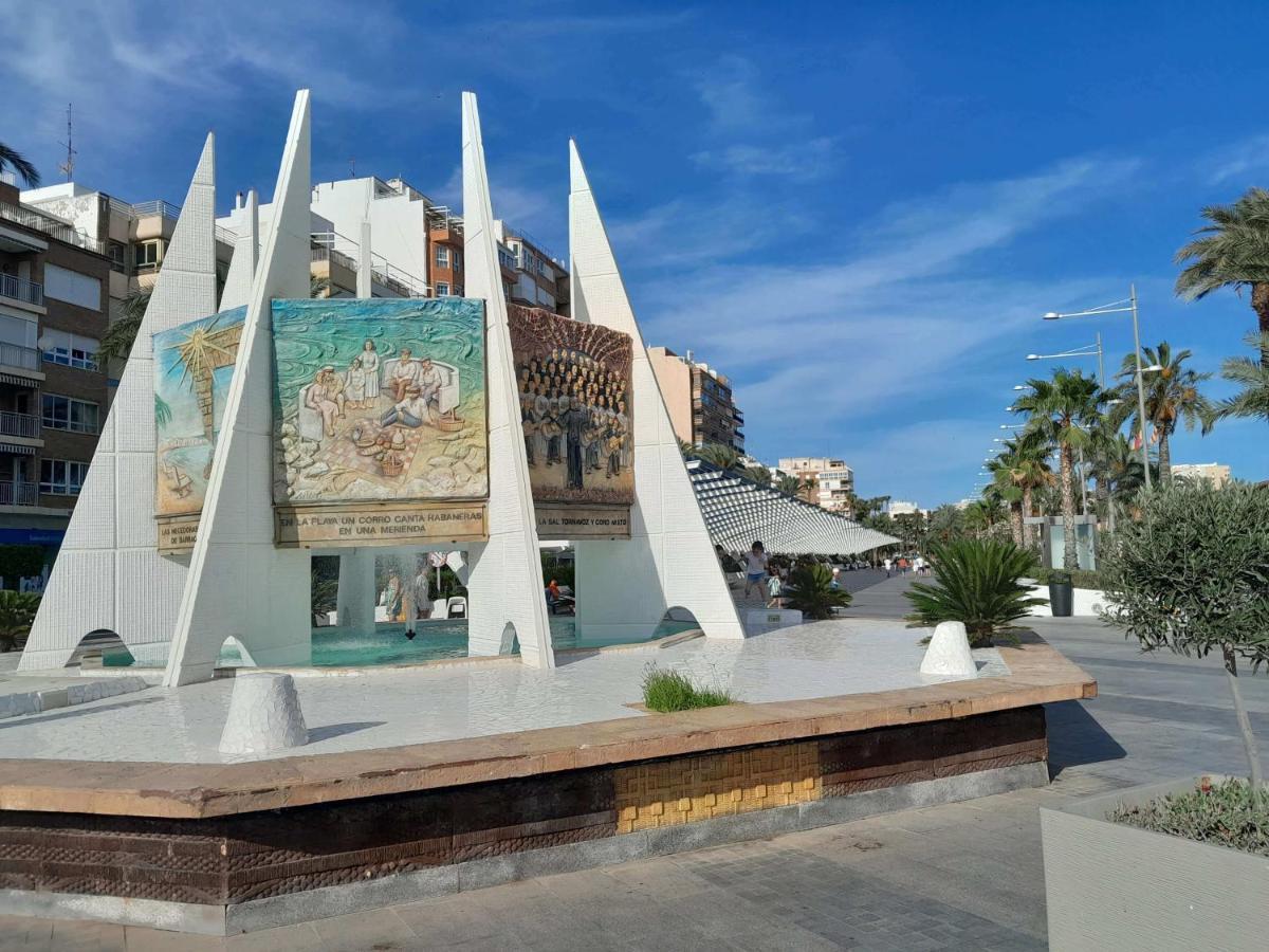 شقة Stylowy Apartament Harmonia Playa Del Cura, Hiszpania تورّيفيِخا المظهر الخارجي الصورة
