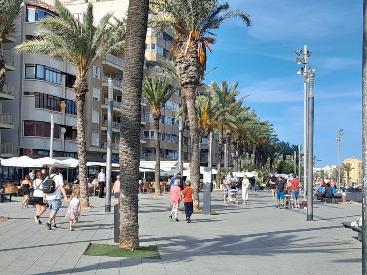 شقة Stylowy Apartament Harmonia Playa Del Cura, Hiszpania تورّيفيِخا المظهر الخارجي الصورة